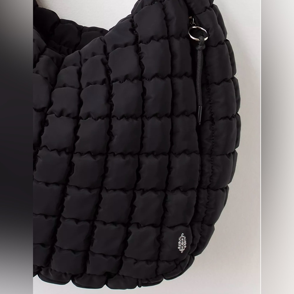 EUC Free People Black Quilted Carryall Bag - Picture 6 of 13